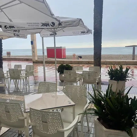 Ocean Views Apartamento *